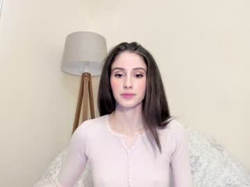 webcam girl snowww_white live cam image #3659408