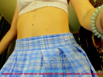 webcam girl tinkywinky_coy live cam image #542652