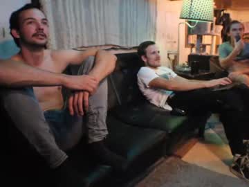 webcam man hollandhousestudios live cam image #1461582
