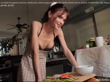 webcam girl _june live cam image #2738034
