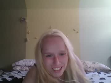 webcam girl roxie_jasmine live cam image #145420