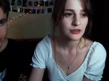 webcam couple dead_insidee live cam image #4169631