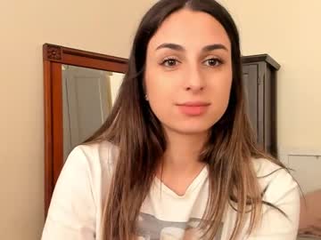 webcam girl emeliameadows live cam image #5255074