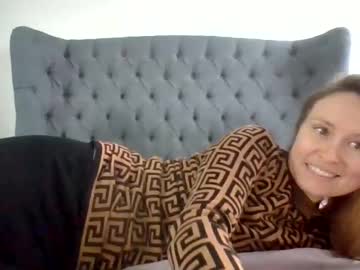 webcam girl eatmypie69 live cam image #6454212