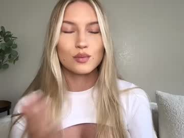 webcam girl thezabrina live cam image #5221296