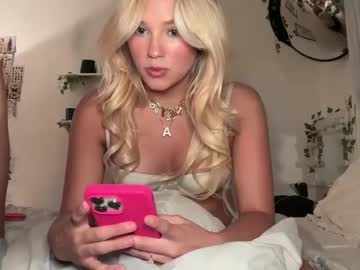 webcam girl babymorgann live cam image #7118338