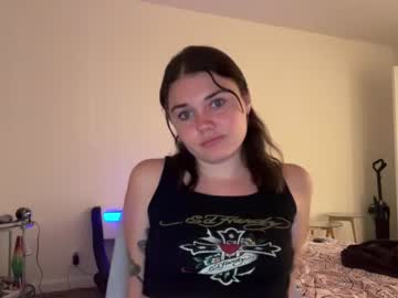 webcam girl queencassidyy live cam image #5497101