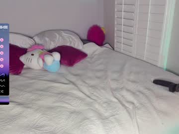 webcam girl daisydeville live cam image #2345571