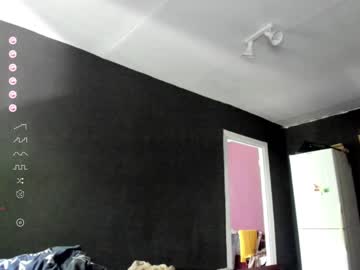 webcam girl ur_sweet_lily live cam image #2081330