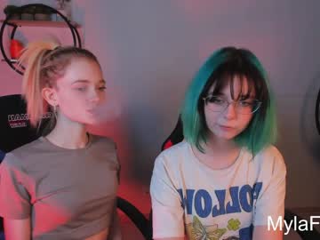 webcam couple hungry_olive live cam image #4485433