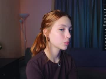 webcam girl shirleywhitney live cam image #5422337
