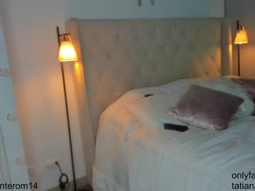 webcam girl swt_molly live cam image #5128797