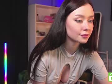 webcam girl ella_knockers_xl live cam image #3881256