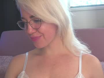 webcam girl tinayummy live cam image #3422957