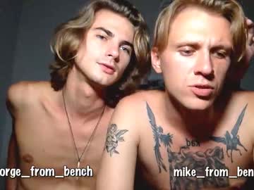 webcam man guys_from_the_bench live cam image #3566072