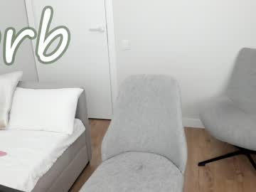 webcam girl laura_sanguinar live cam image #4048627