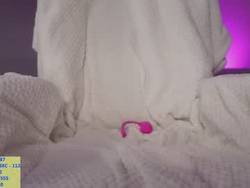 webcam girl alice_kosmos live cam image #2408779