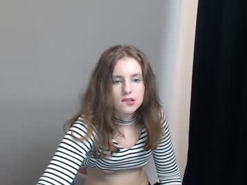 webcam girl mija_mari live cam image #3150675
