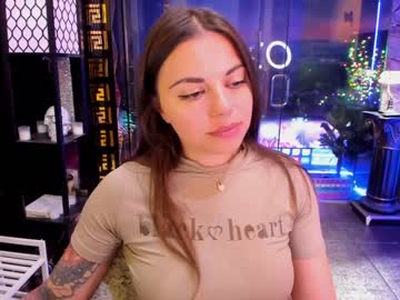 webcam girl alma_pearl live cam image #4696364