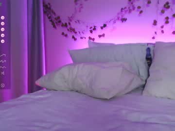 webcam girl le_chan live cam image #6246781