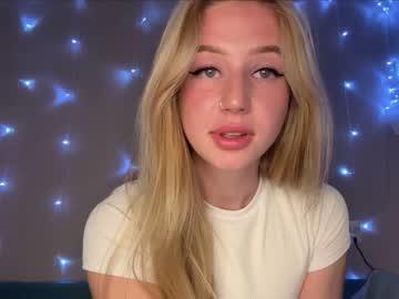 webcam girl deardaria live cam image #4247194