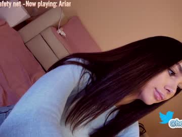webcam girl hollyextra live cam image #2660185