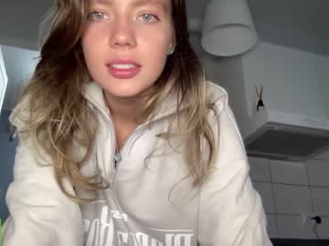 webcam girl angel_from_sky live cam image #6545290