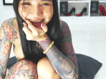 webcam girl asianqueen93 live cam image #999048