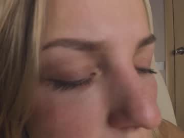 webcam girl lilu_hart live cam image #1727639