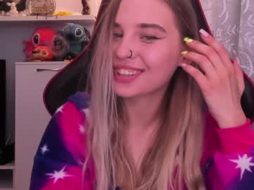 webcam girl sweetmila1 live cam image #3640139