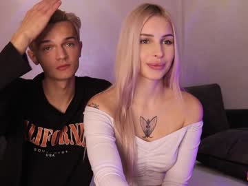 webcam couple alinalol live cam image #3030578