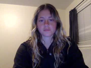 webcam girl rebeccafields live cam image #1749058
