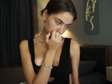 webcam girl tessarosse_ live cam image #5203683