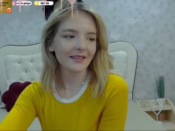 webcam girl ginger_pie live cam image #2886343