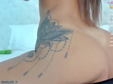 webcam girl kissing33 live cam image #1393167