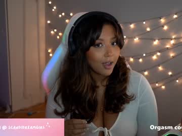 webcam girl carasweden live cam image #3016681