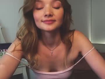 webcam girl ginger_stormm live cam image #2606722
