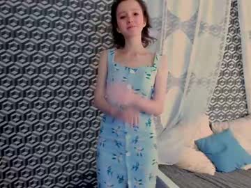 webcam girl hailiemills live cam image #3170147