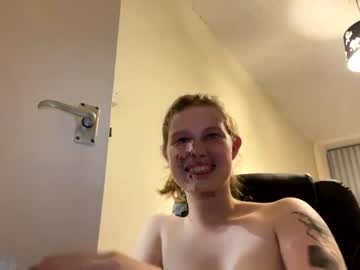 webcam girl mamabea live cam image #2981376