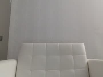 webcam girl callme_kim live cam image #3304636