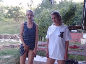 webcam couple danamily live cam image #2284326