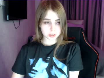 webcam girl tripleprinces live cam image #5372086