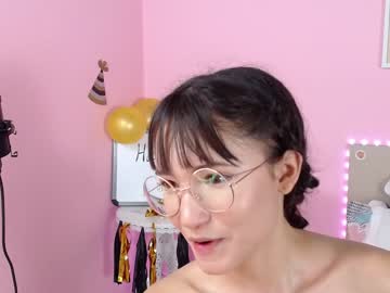 webcam girl little_effy18 live cam image #1826937