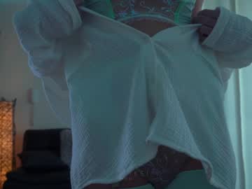 webcam girl mystikei live cam image #4176670