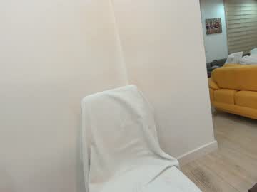 webcam girl ehotlovea live cam image #2987037