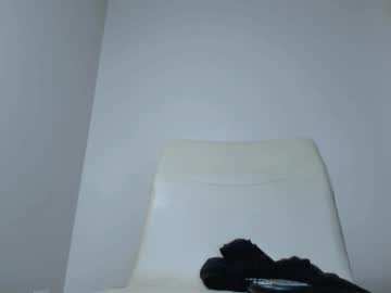 webcam girl bewbimiya live cam image #3610985