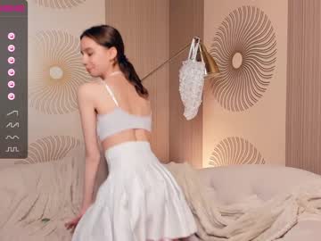 webcam girl happiness_call live cam image #4798295
