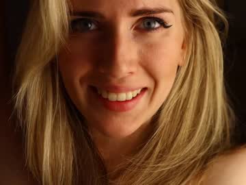 webcam girl crazyhotrussian live cam image #5244719