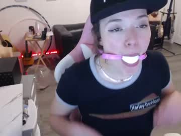 webcam girl tiggerrosey live cam image #5211130