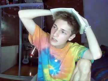 webcam man stoopidtwink live cam image #731327